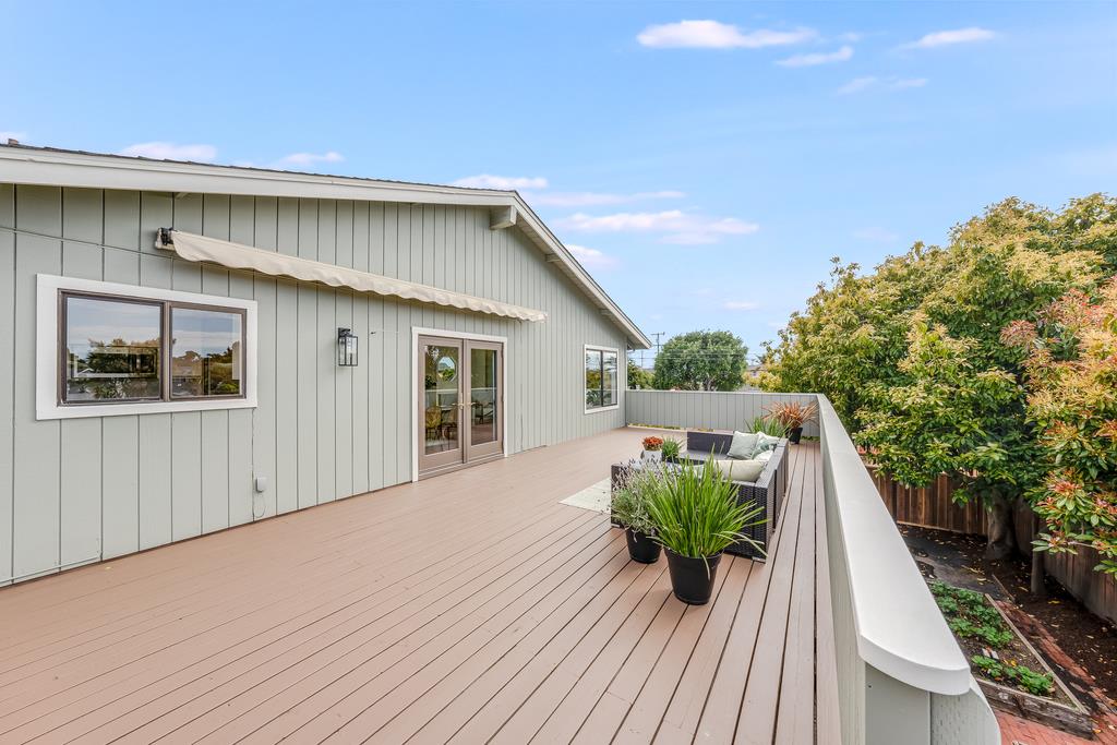 117 El Camino Del Mar Aptos, CA 95003 - Photo 3 of 60