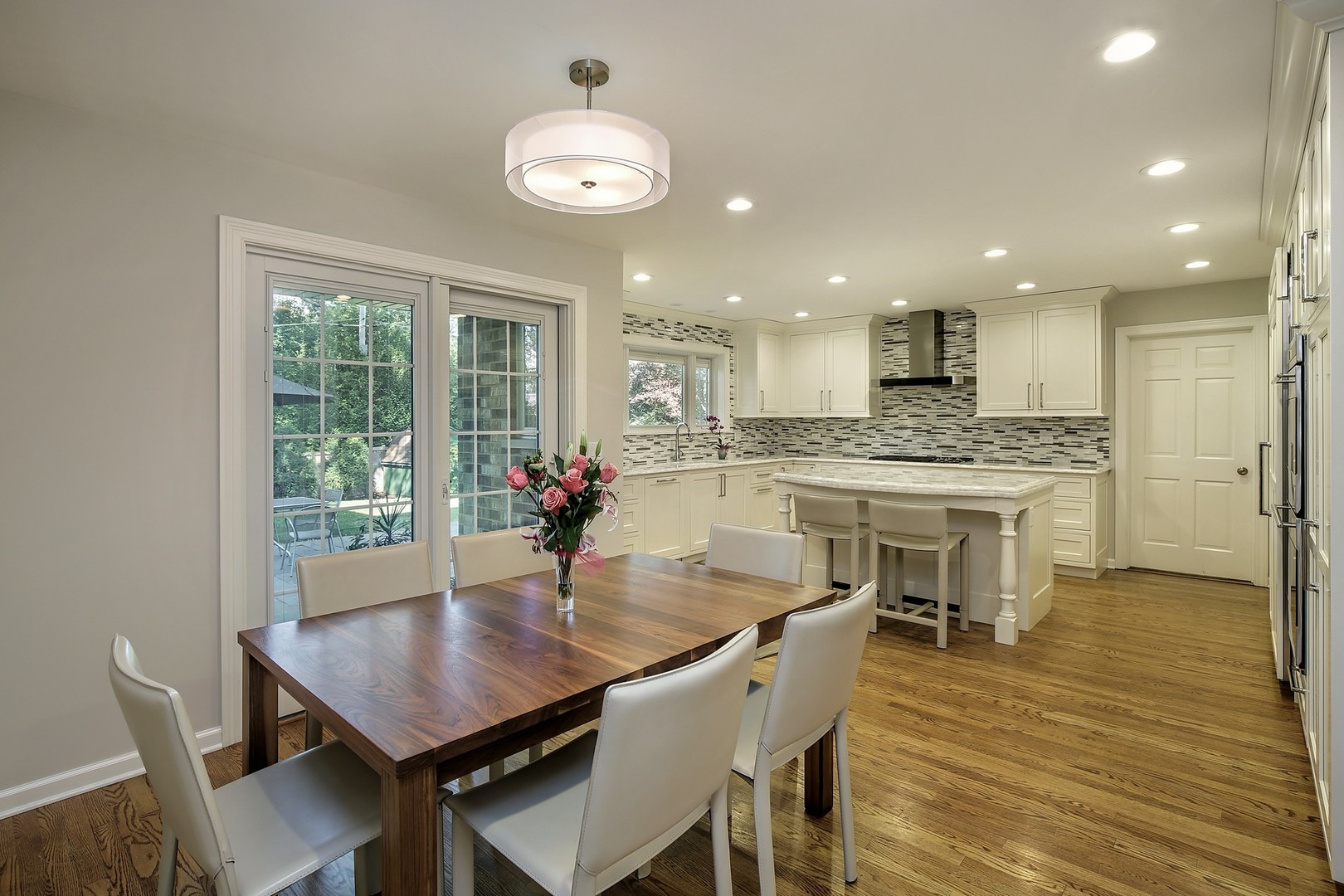 1442 Ridge Road Northbrook, IL 60062 - Photo 6 of 25