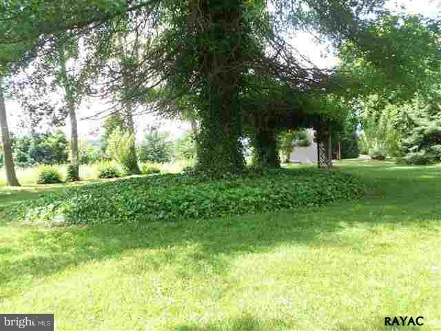 4608 View Drive Spring Grove, PA 17362 - Photo 30 of 33 Gallery Image 30
