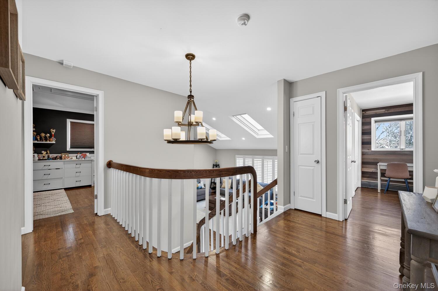 18 Melrose Lane Commack, NY 11725 - Photo 15 of 25