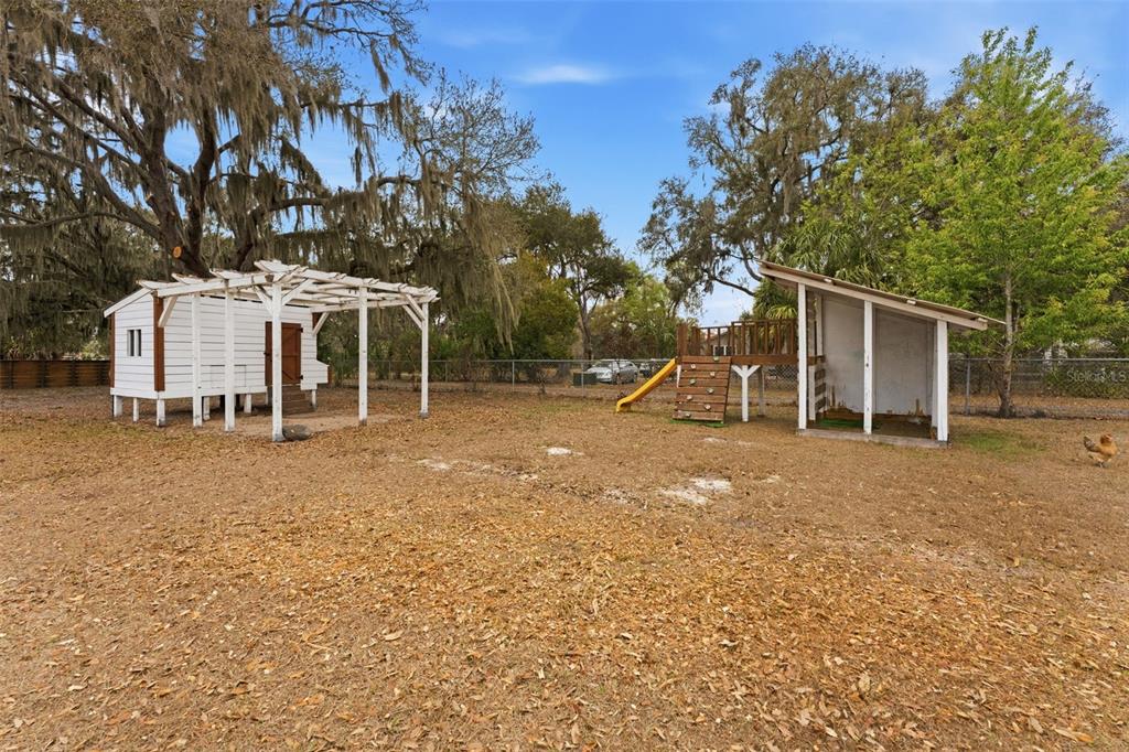 11040 Browning Road Lithia, FL 33547 - Photo 45 of 69 Gallery Image 45