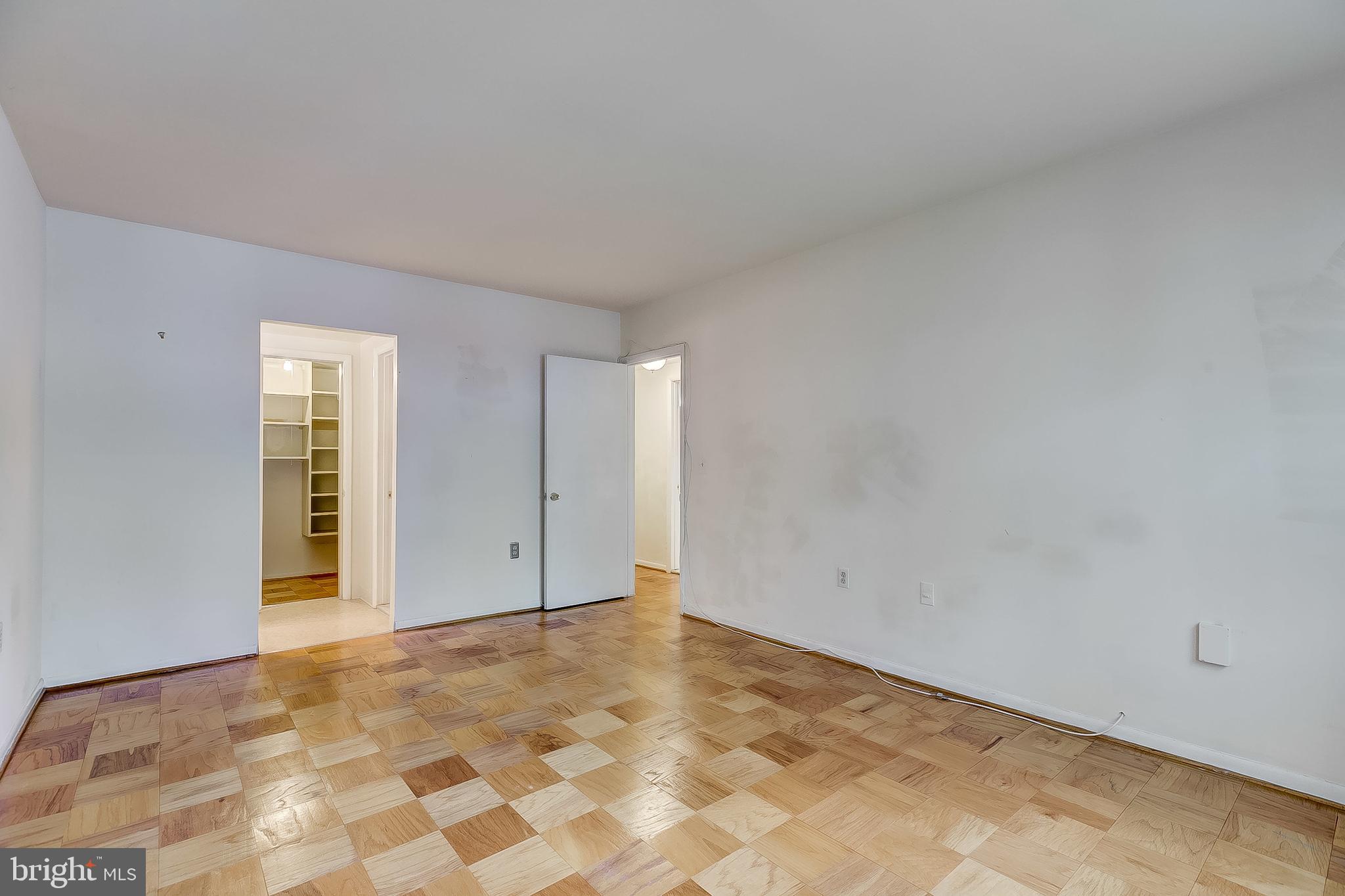 114 Cross Keys Road, Unit R114C Baltimore, MD 21210 - Photo 18 of 26
