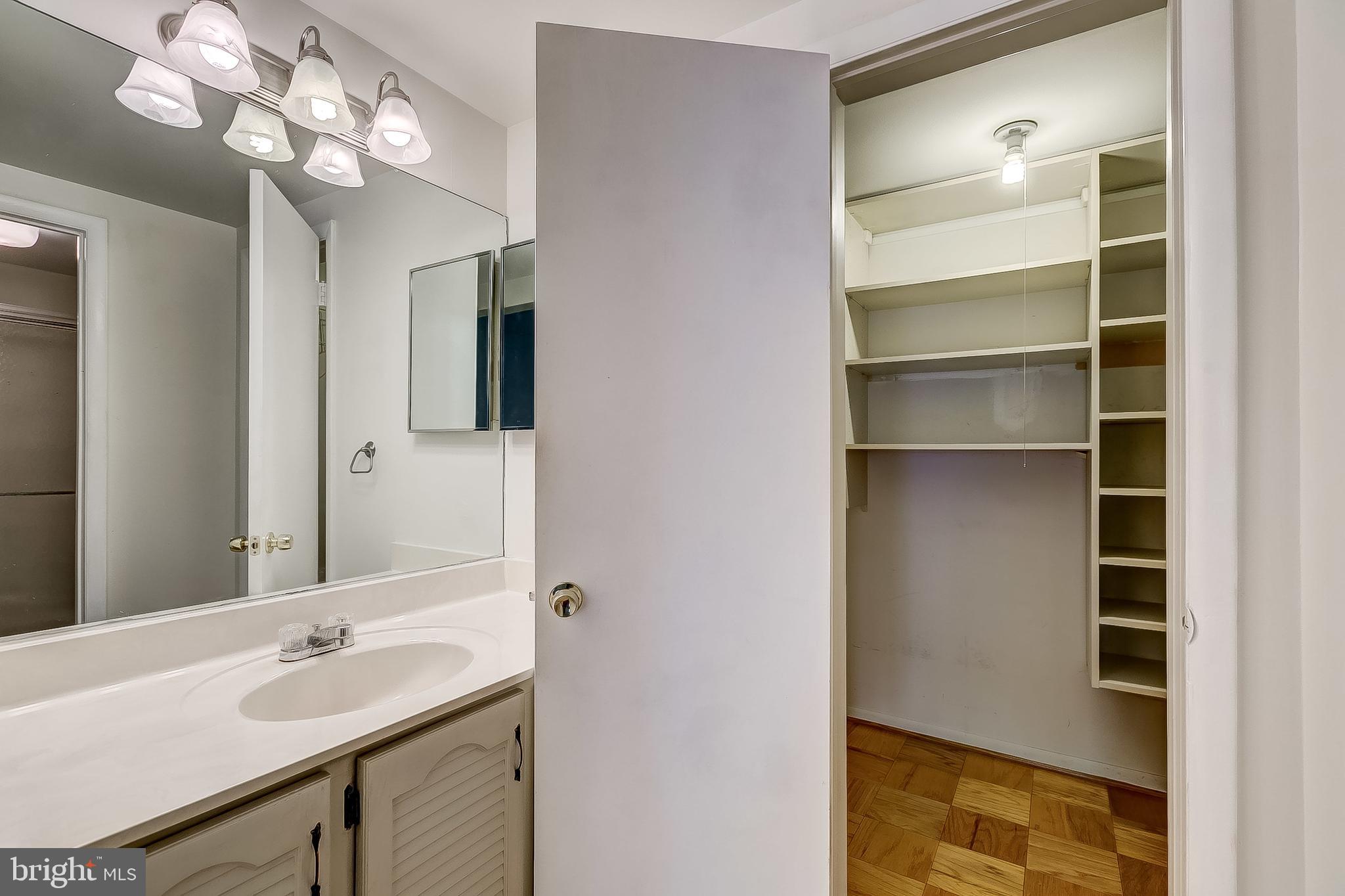 114 Cross Keys Road, Unit R114C Baltimore, MD 21210 - Photo 20 of 26