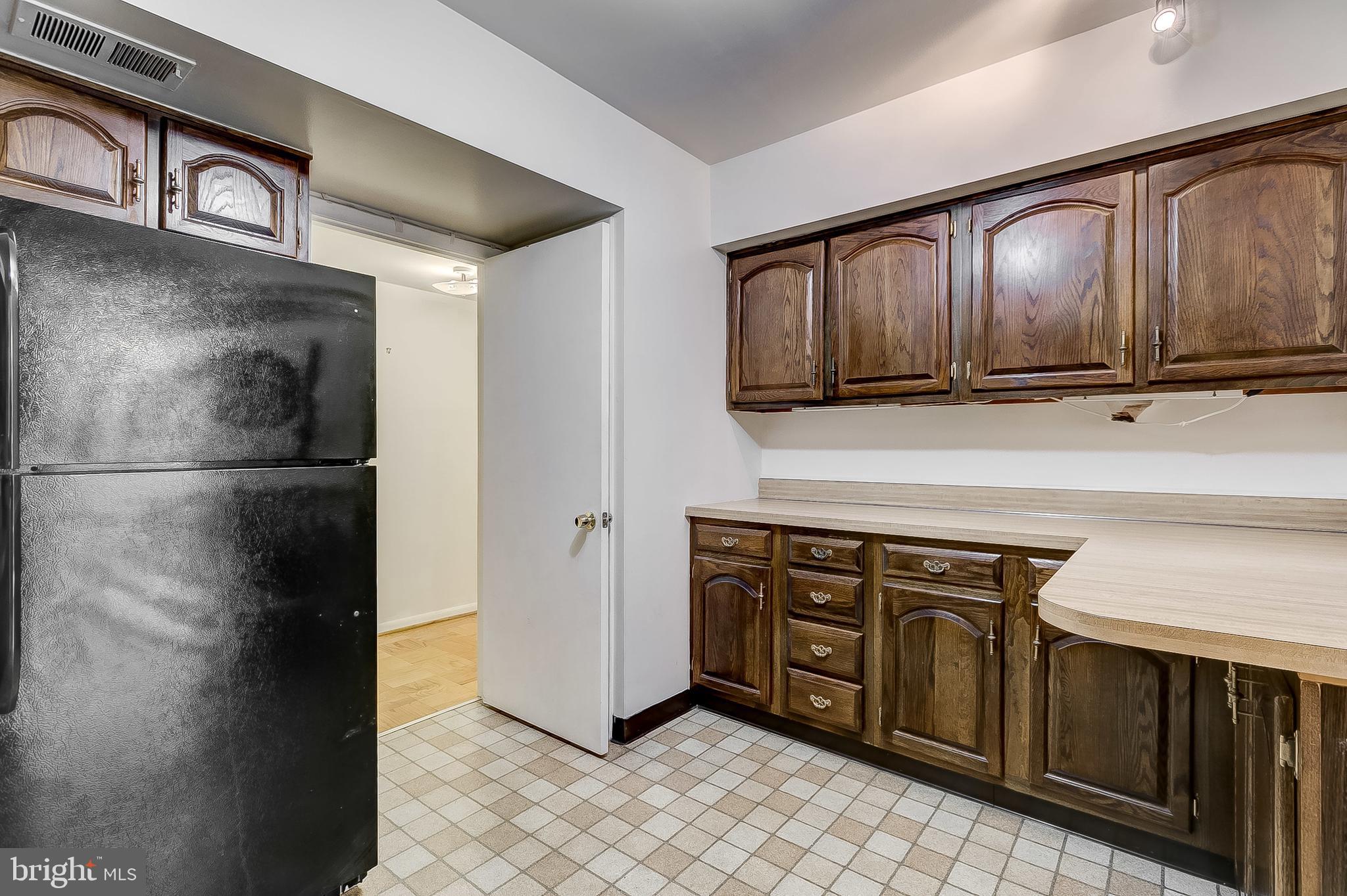 114 Cross Keys Road, Unit R114C Baltimore, MD 21210 - Photo 10 of 26