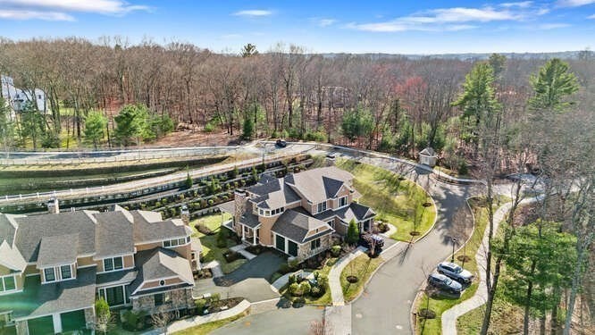 2 Gershon Way, Unit 2 Winchester, MA 01890 - Photo 31 of 33