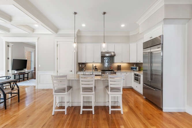 2 Gershon Way, Unit 2 Winchester, MA 01890 - Photo 4 of 33