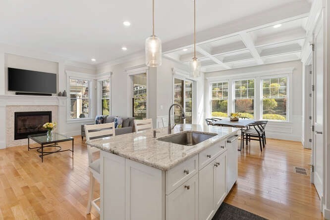 2 Gershon Way, Unit 2 Winchester, MA 01890 - Photo 7 of 33