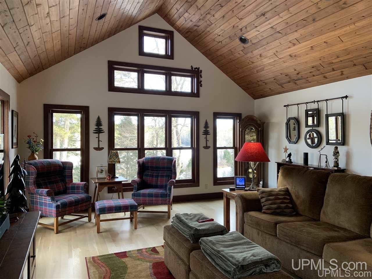 5686 North River Forest Road Florence, WI 54121 - Photo 11 of 48