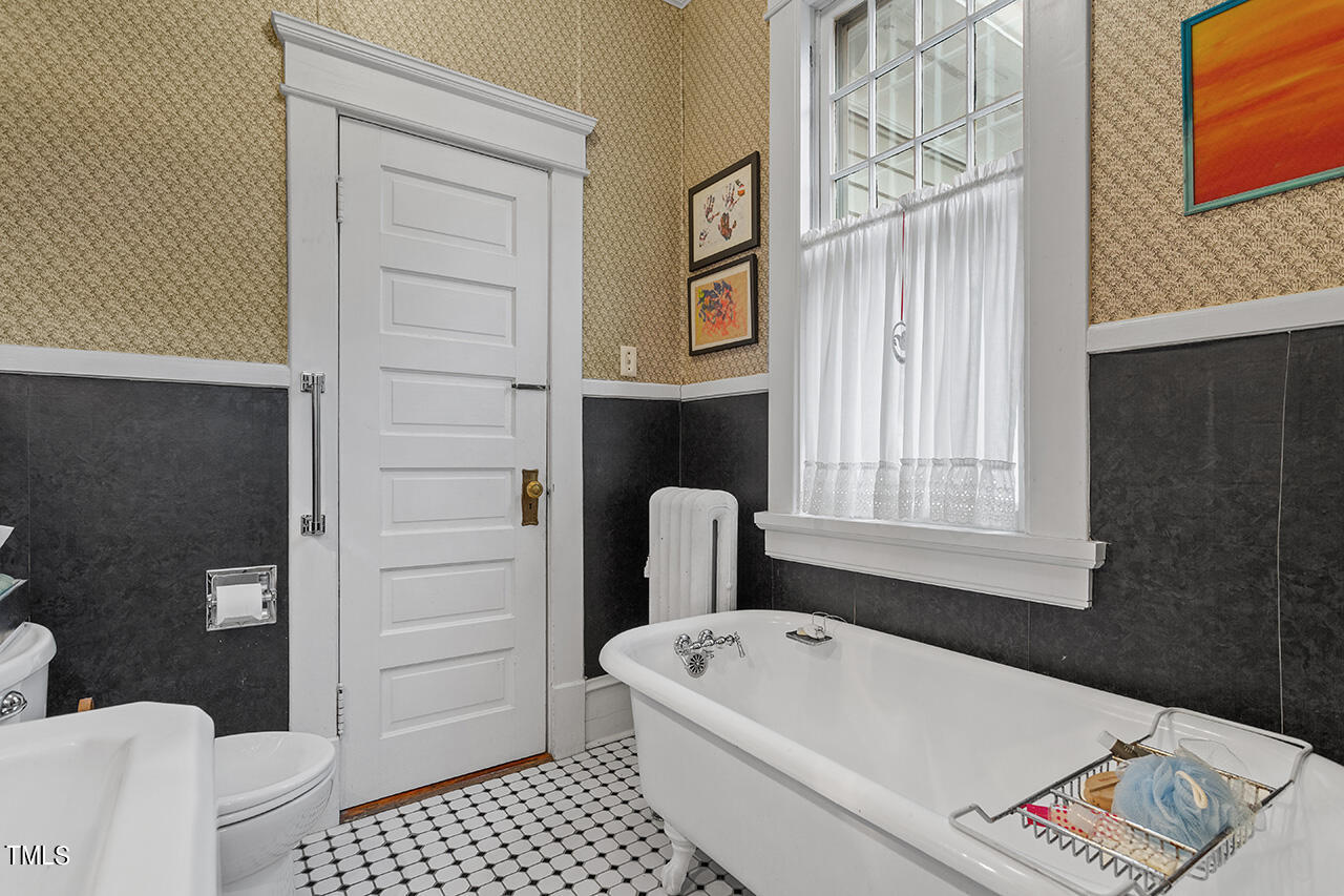 213 Watts Street Durham, NC 27701 - Photo 33 of 56 213 Watts Street_34