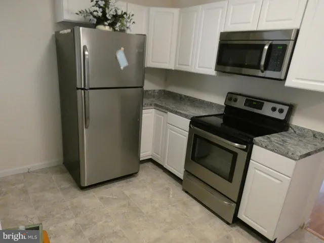 $1,495 | 930 Bryant Avenue, Colonial Beach, VA 22443