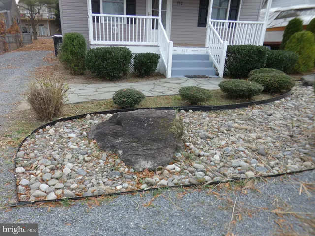 $1,495 | 930 Bryant Avenue, Colonial Beach, VA 22443