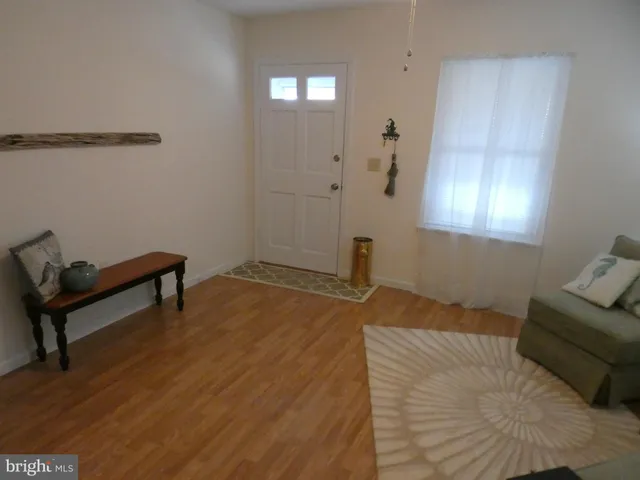 $1,495 | 930 Bryant Avenue, Colonial Beach, VA 22443