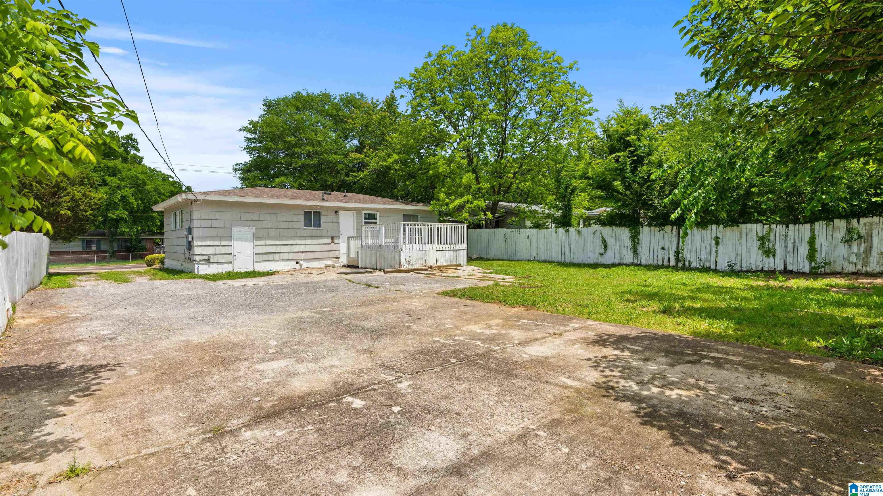 1417 Brighton Road Birmingham, AL 35228 - Photo 3 of 42