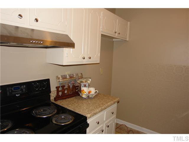 3233 Mill Run, Unit 3233 Raleigh, NC 27612 - Photo 8 of 18 Photo 8