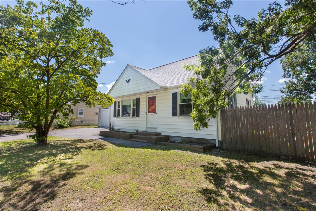 99 Airway Road Warwick, RI 02886 - Photo 1 of 26 Gallery Image 1