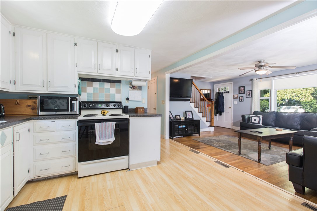 99 Airway Road Warwick, RI 02886 - Photo 11 of 26 Gallery Image 11