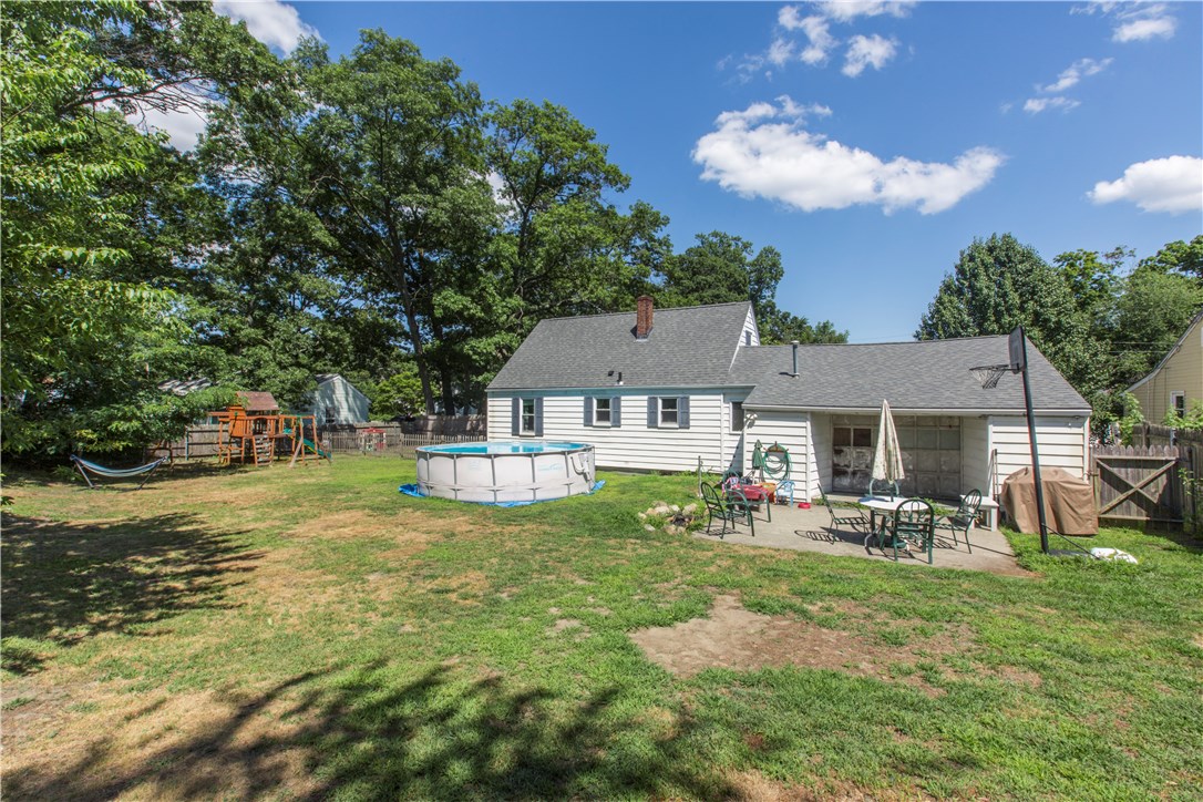 99 Airway Road Warwick, RI 02886 - Photo 17 of 26 Gallery Image 17