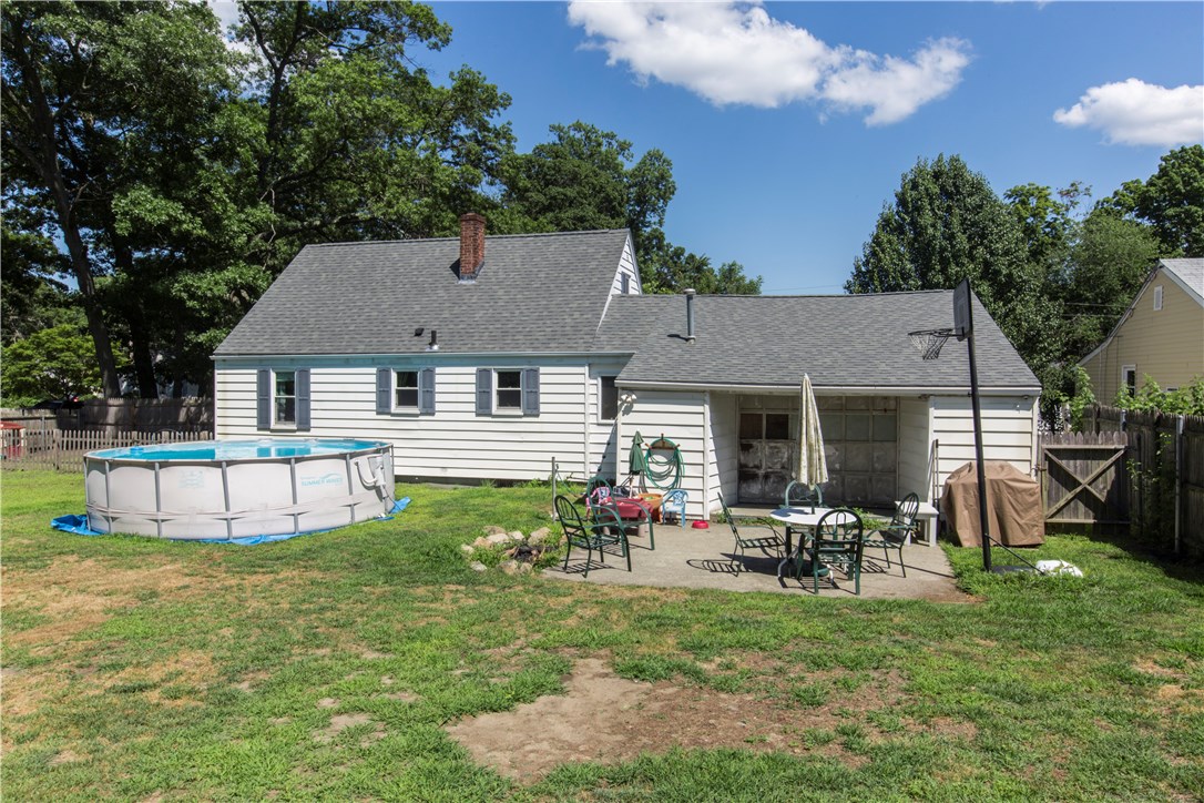 99 Airway Road Warwick, RI 02886 - Photo 18 of 26 Gallery Image 18