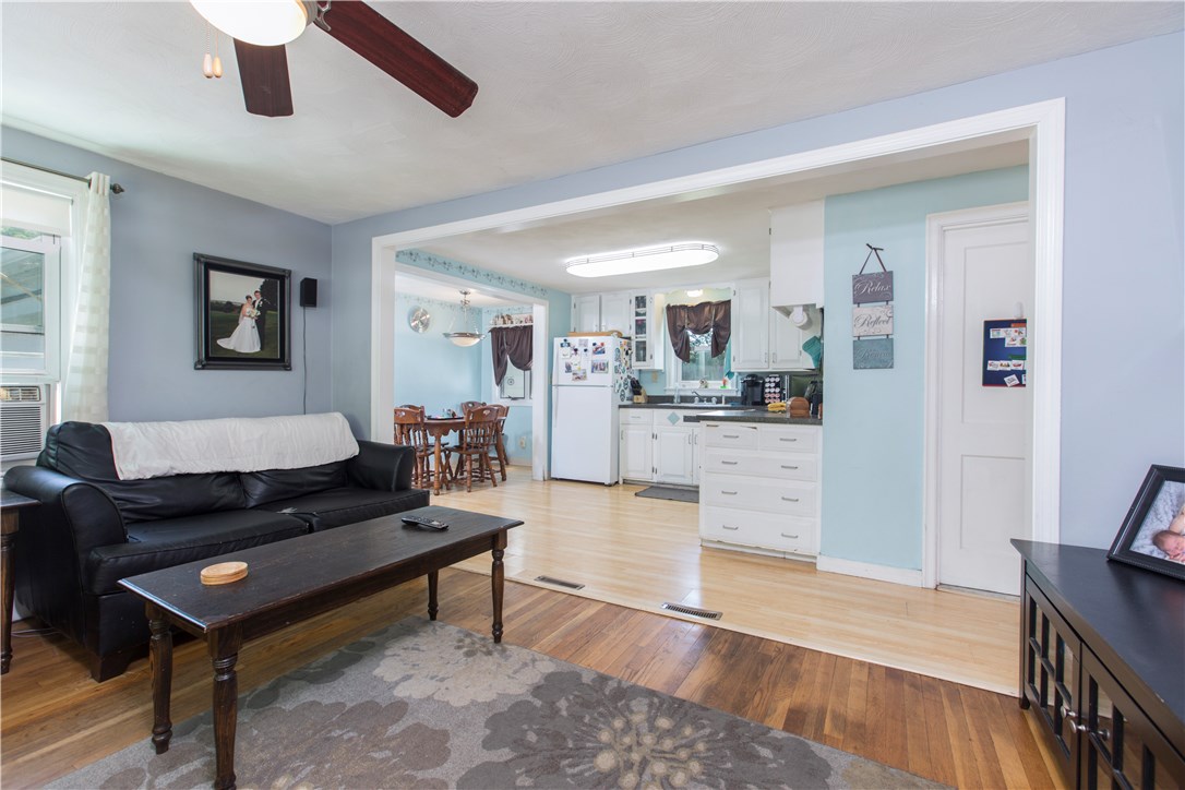 99 Airway Road Warwick, RI 02886 - Photo 6 of 26 Gallery Image 6