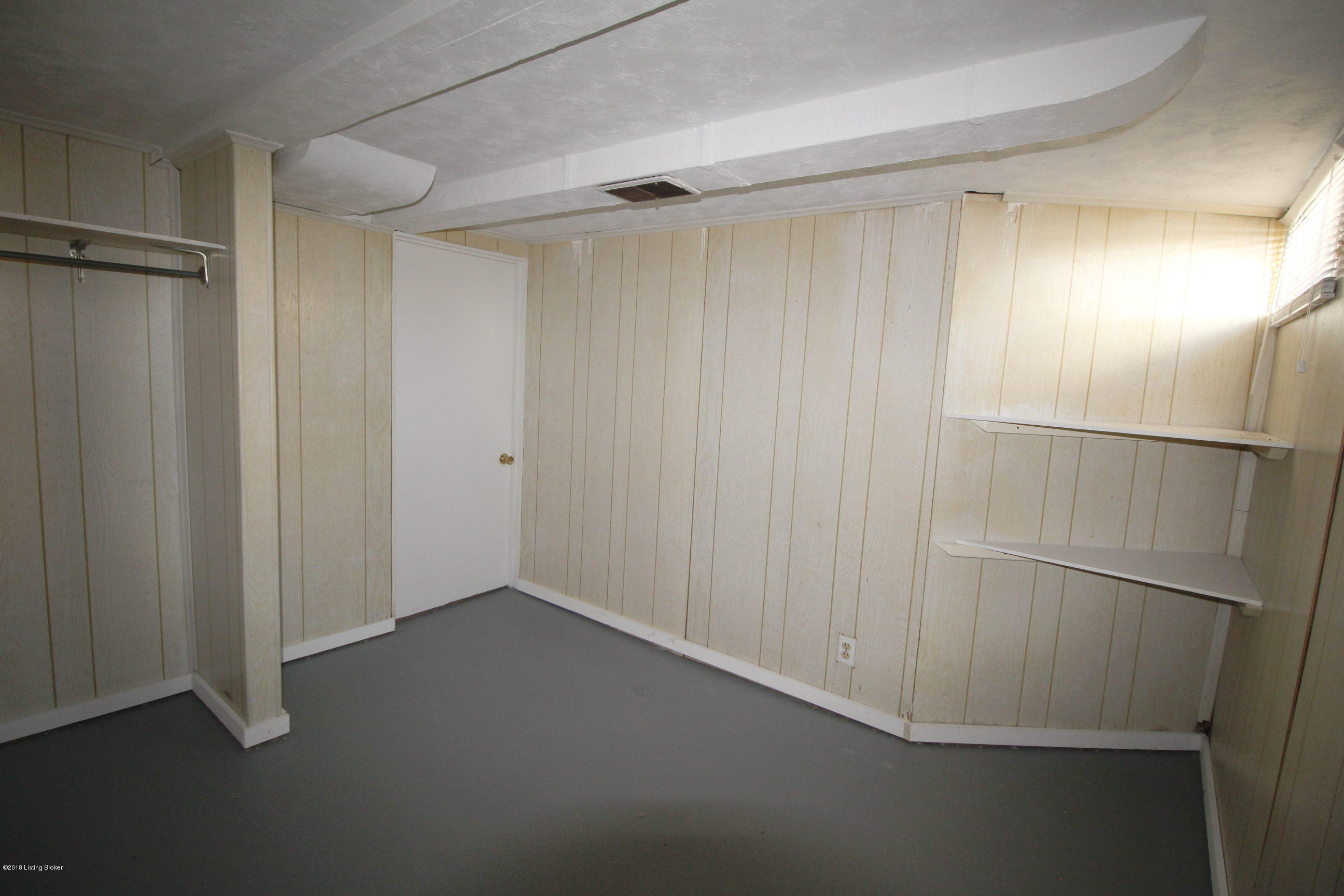 4831 Dover Road Louisville, KY 40216 - Photo 20 of 26 SAME ROOM IN BASEMENT