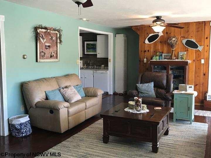 876 Maple Lake Road Bridgeport, WV 26330 - Photo 4 of 19 Gallery Image 4