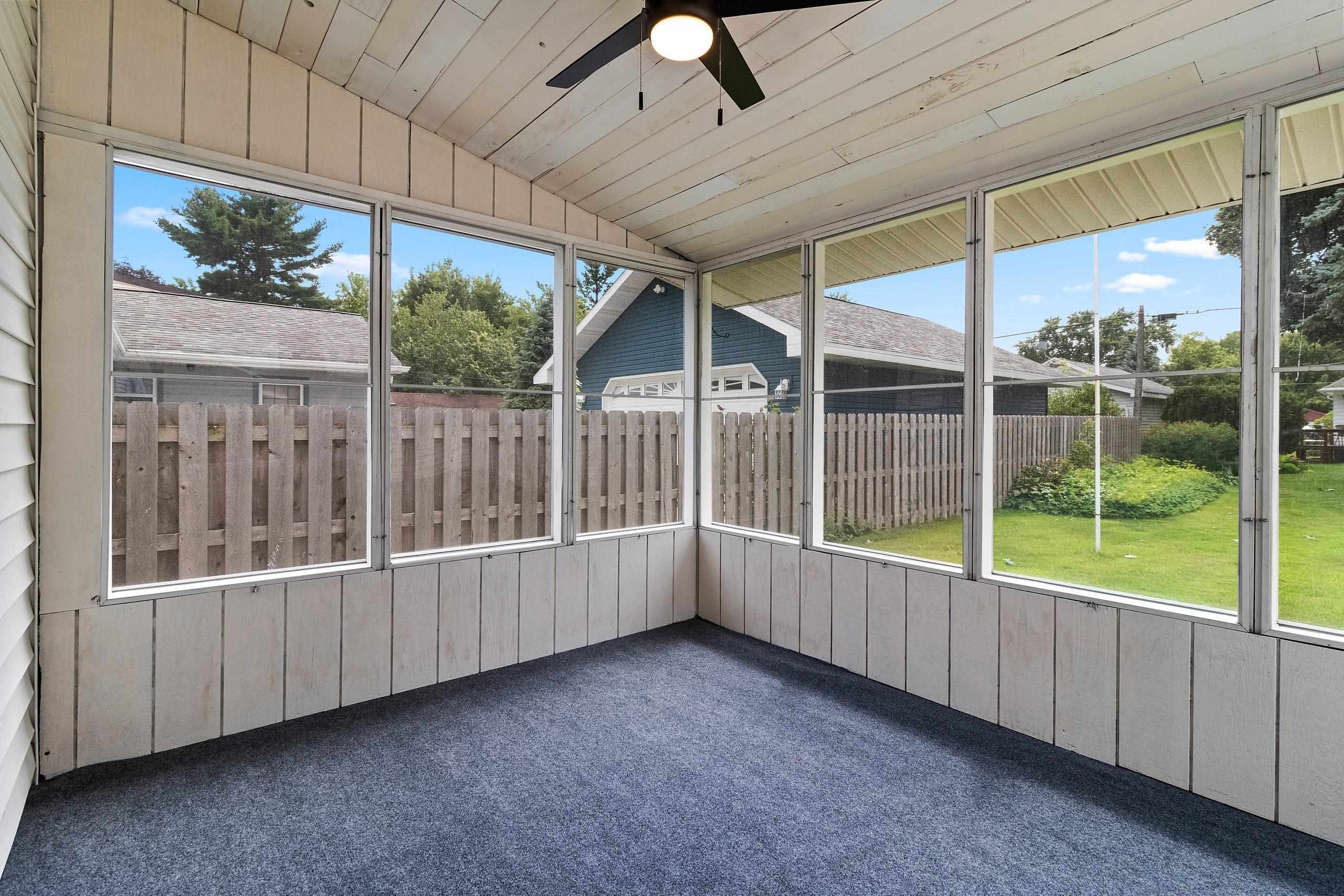 1727 North Clark Street Appleton, WI 54911 - Photo 21 of 42