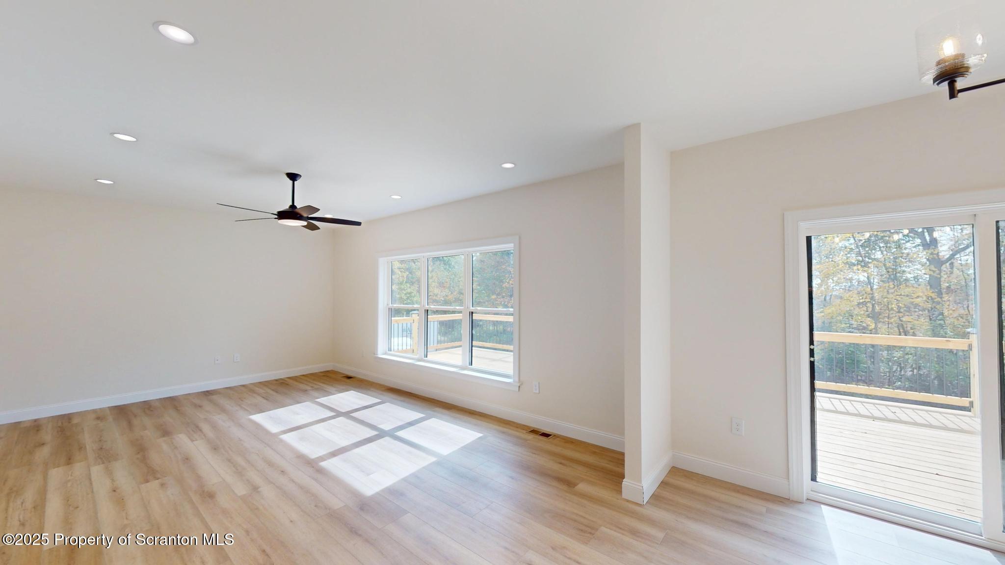 99 Woodland Drive Lake Ariel, PA 18436 - Photo 16 of 124 Living Room