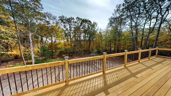 $899,000 | 99 Woodland Drive, Lake Ariel, PA 18436