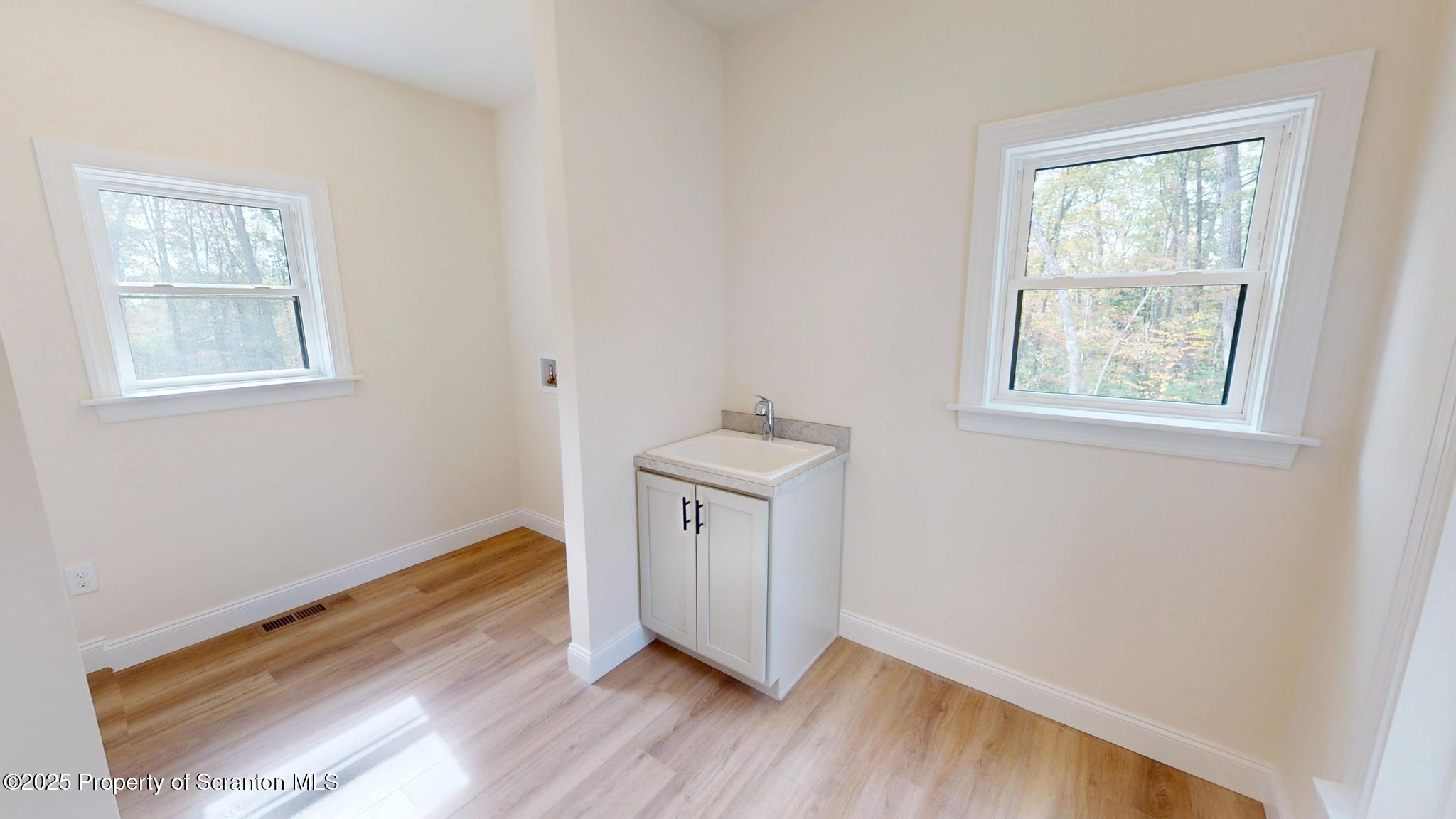 99 Woodland Drive Lake Ariel, PA 18436 - Photo 45 of 124 Laundry