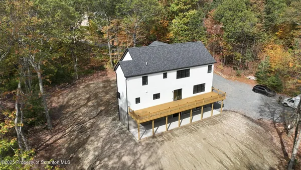 $899,000 | 99 Woodland Drive, Lake Ariel, PA 18436