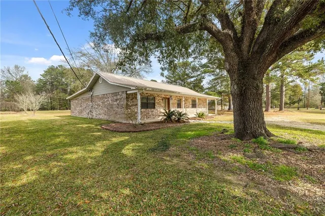 $299,500 | 13027 Tammy Drive, Tickfaw, LA 70466