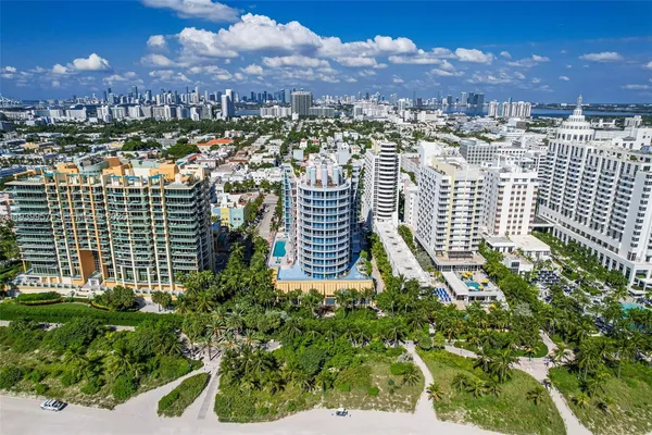 $25,000 | 1500 Ocean Drive, Unit 1202, Miami Beach, FL 33139