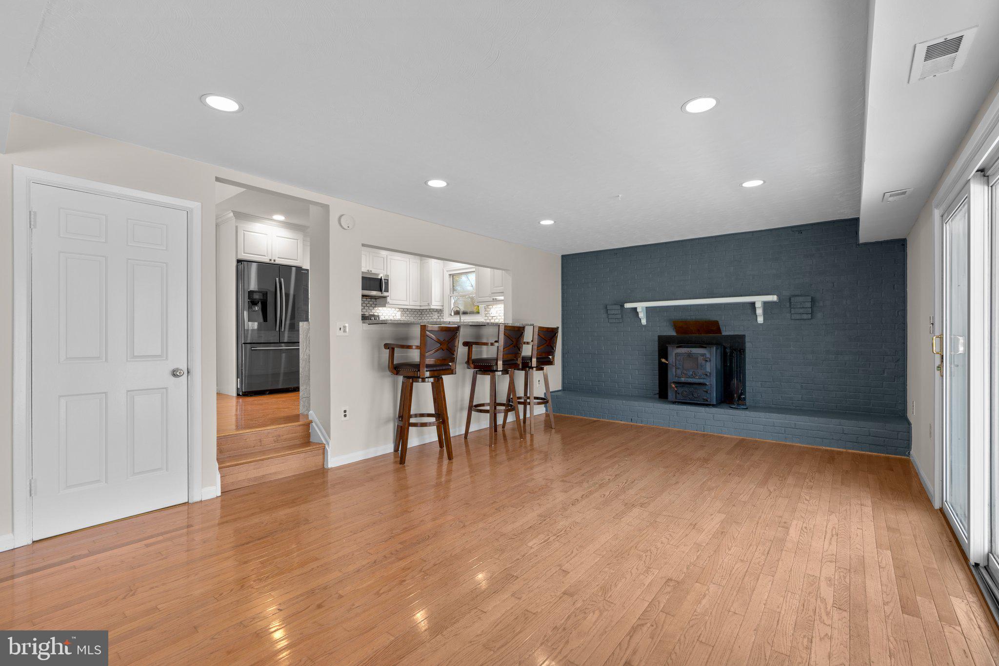 9777 Hillsmere Road Ellicott City, MD 21042 - Photo 17 of 55 Family Room