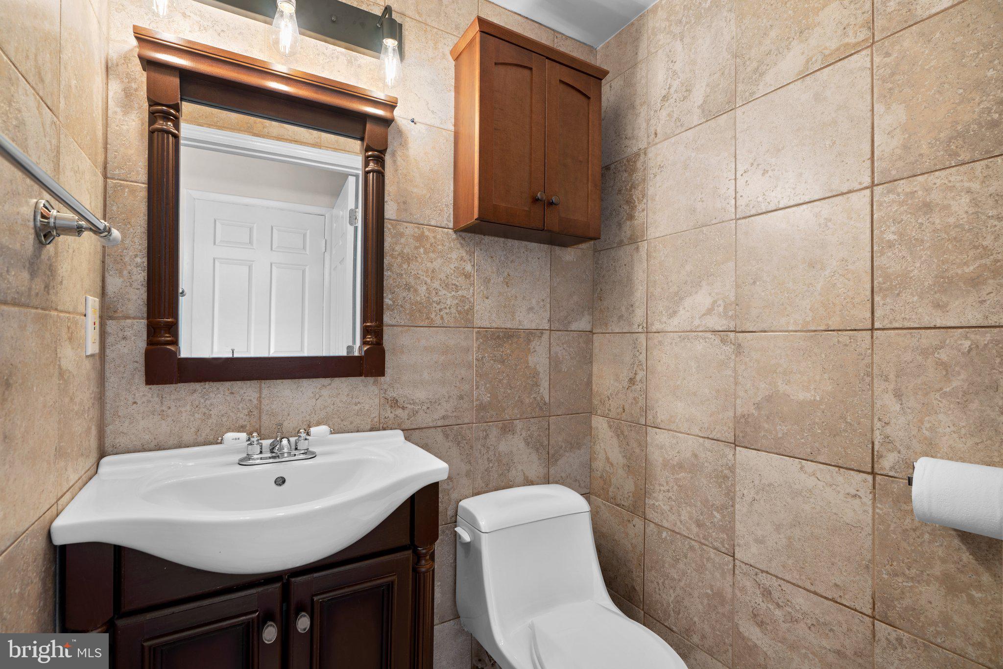 9777 Hillsmere Road Ellicott City, MD 21042 - Photo 23 of 55 Gallery Image 23