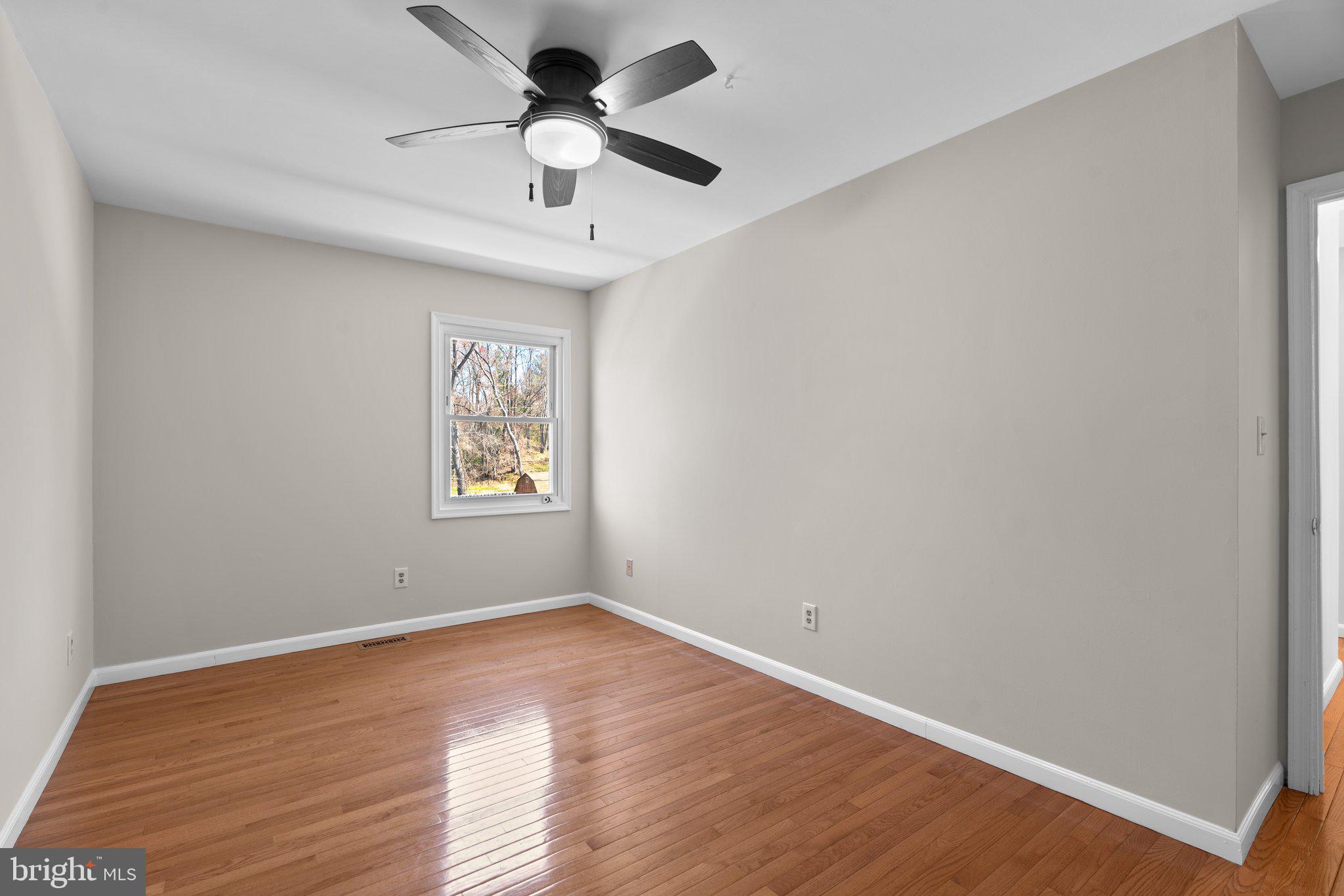9777 Hillsmere Road Ellicott City, MD 21042 - Photo 25 of 55 Bedroom