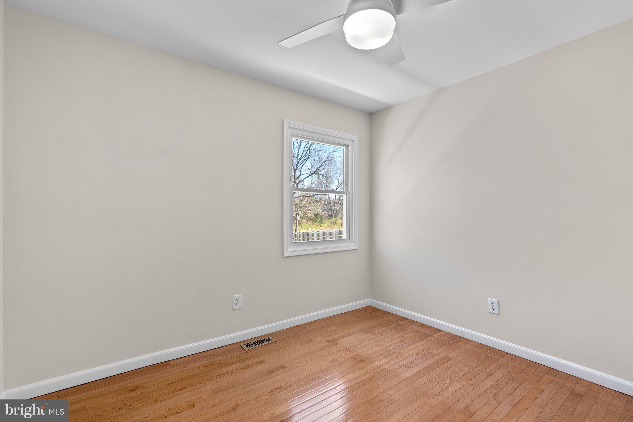 9777 Hillsmere Road Ellicott City, MD 21042 - Photo 30 of 55 Bedroom