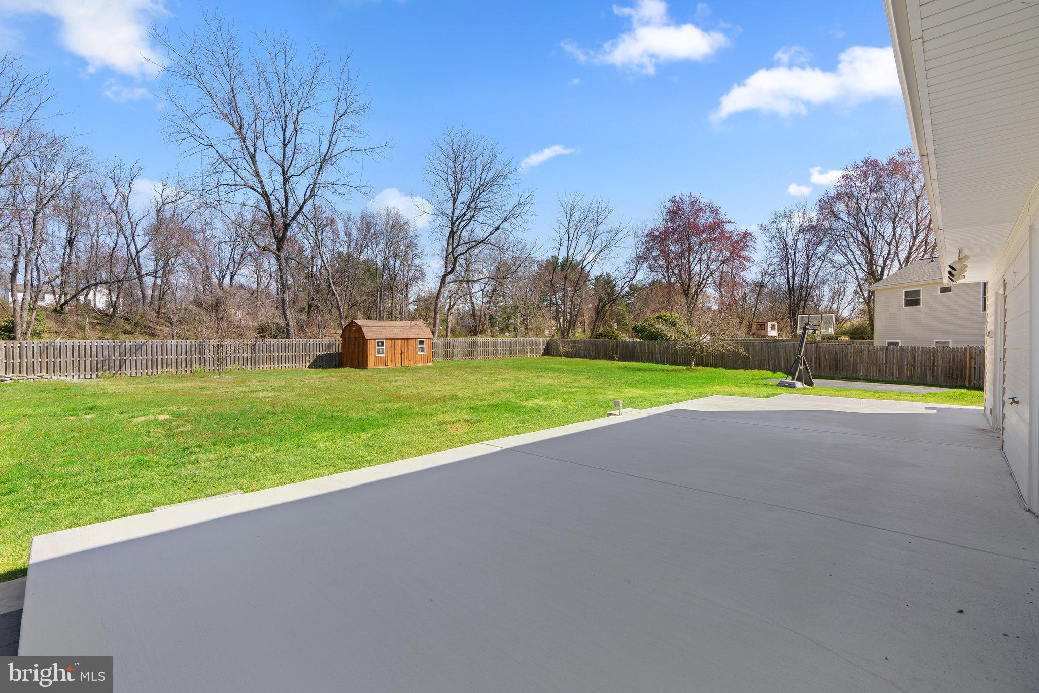 9777 Hillsmere Road Ellicott City, MD 21042 - Photo 45 of 55 Patio