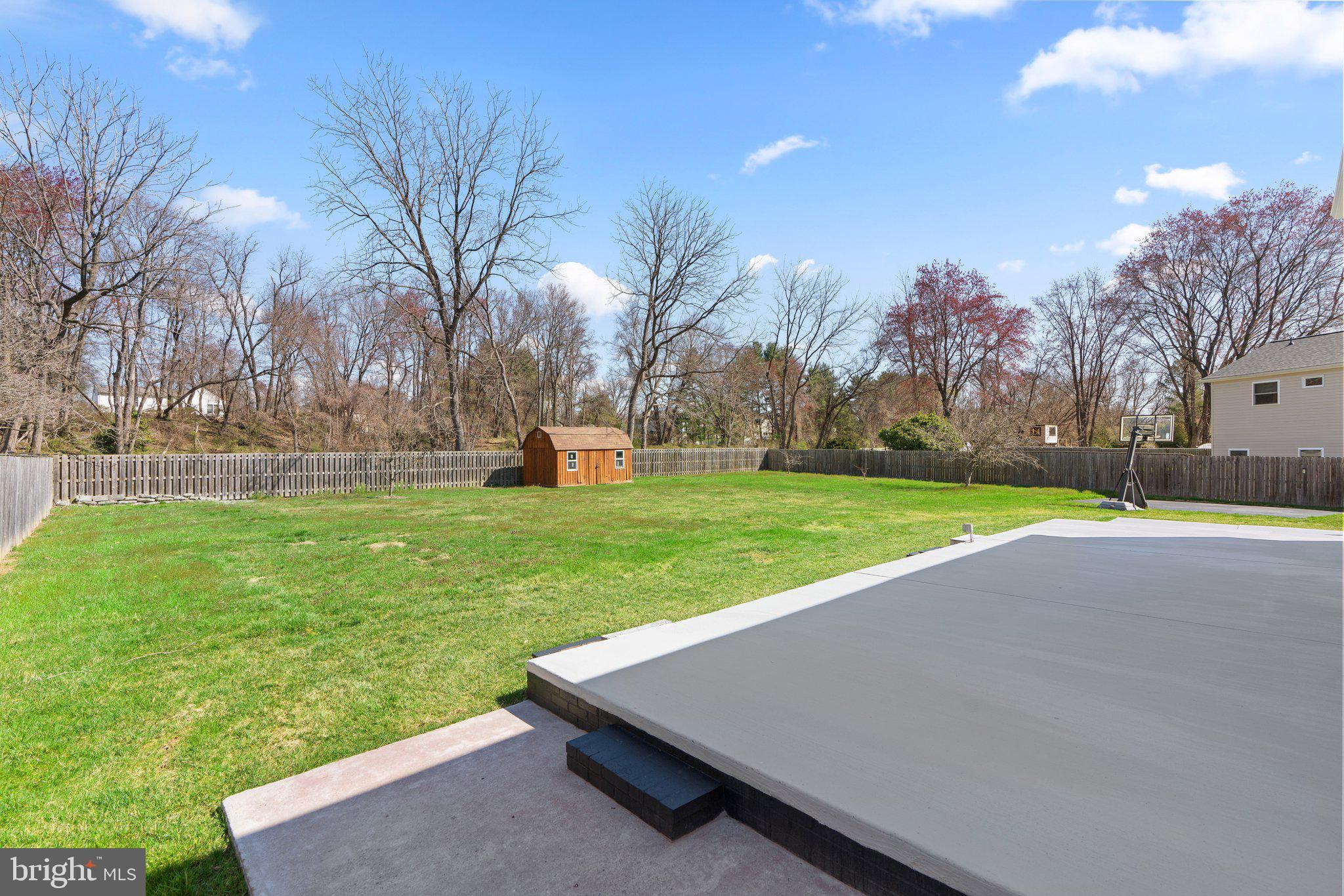 9777 Hillsmere Road Ellicott City, MD 21042 - Photo 46 of 55 Patio