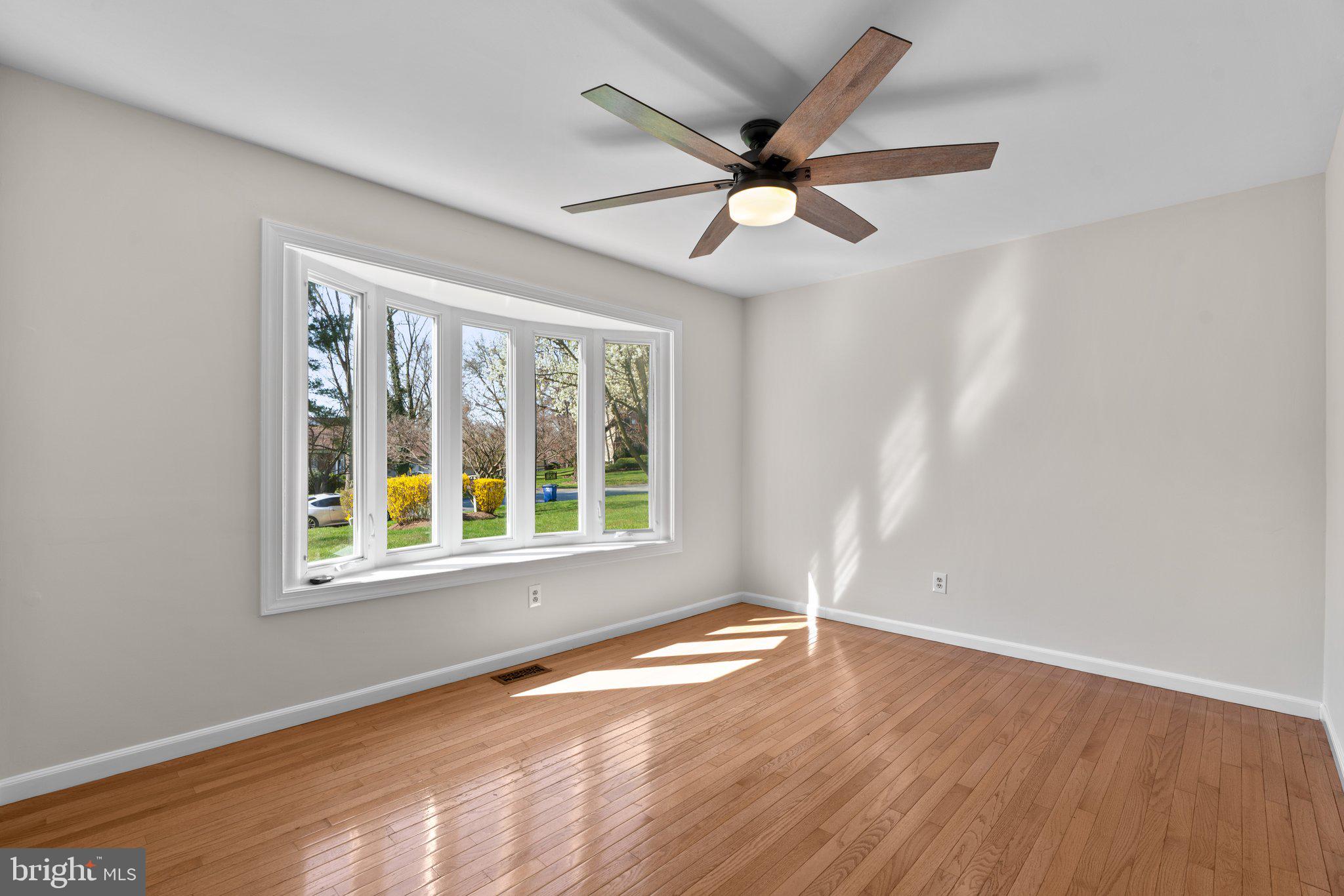 9777 Hillsmere Road Ellicott City, MD 21042 - Photo 5 of 55 Dining Room