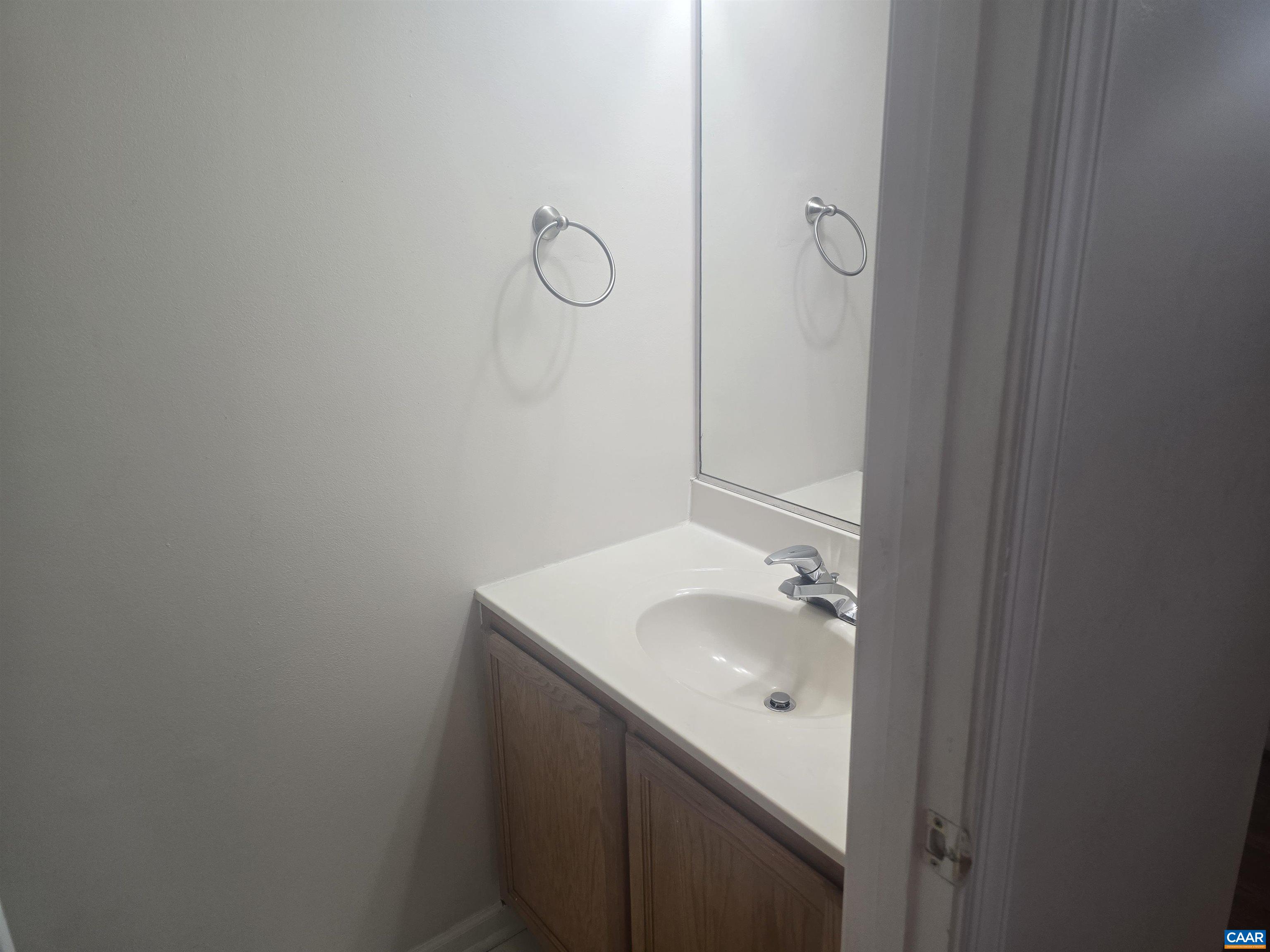 1772 Webland View Charlottesville, VA 22901 - Photo 5 of 12 Gallery Image 5