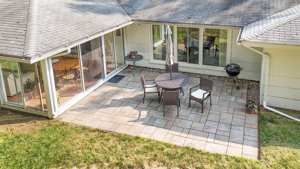49 Barry Road Worcester, MA 01609 - Photo 7 of 37 Gallery Image 7