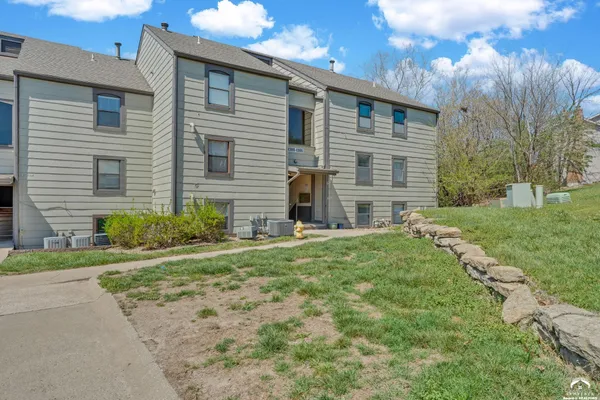 $172,500 | 1300 Westbrooke Street, Lawrence, KS 66049