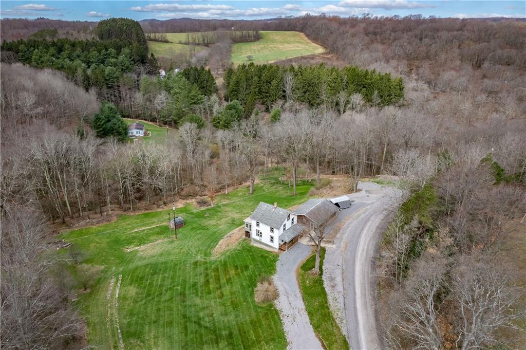 327 Rohrbach Road Chicora, PA 16025 - Photo 4 of 30 Gallery Image 4