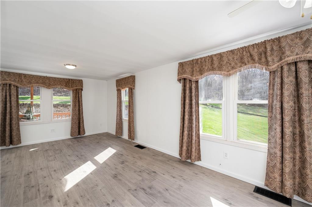 327 Rohrbach Road Chicora, PA 16025 - Photo 8 of 30 Gallery Image 8
