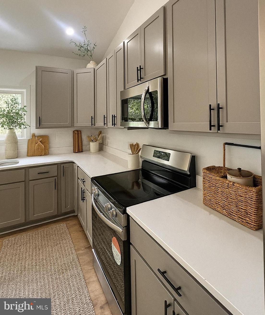 93 Hobbs Knob Road Front Royal, VA 22630 - Photo 6 of 55 Beautiful kitchen with soft close cabinets.