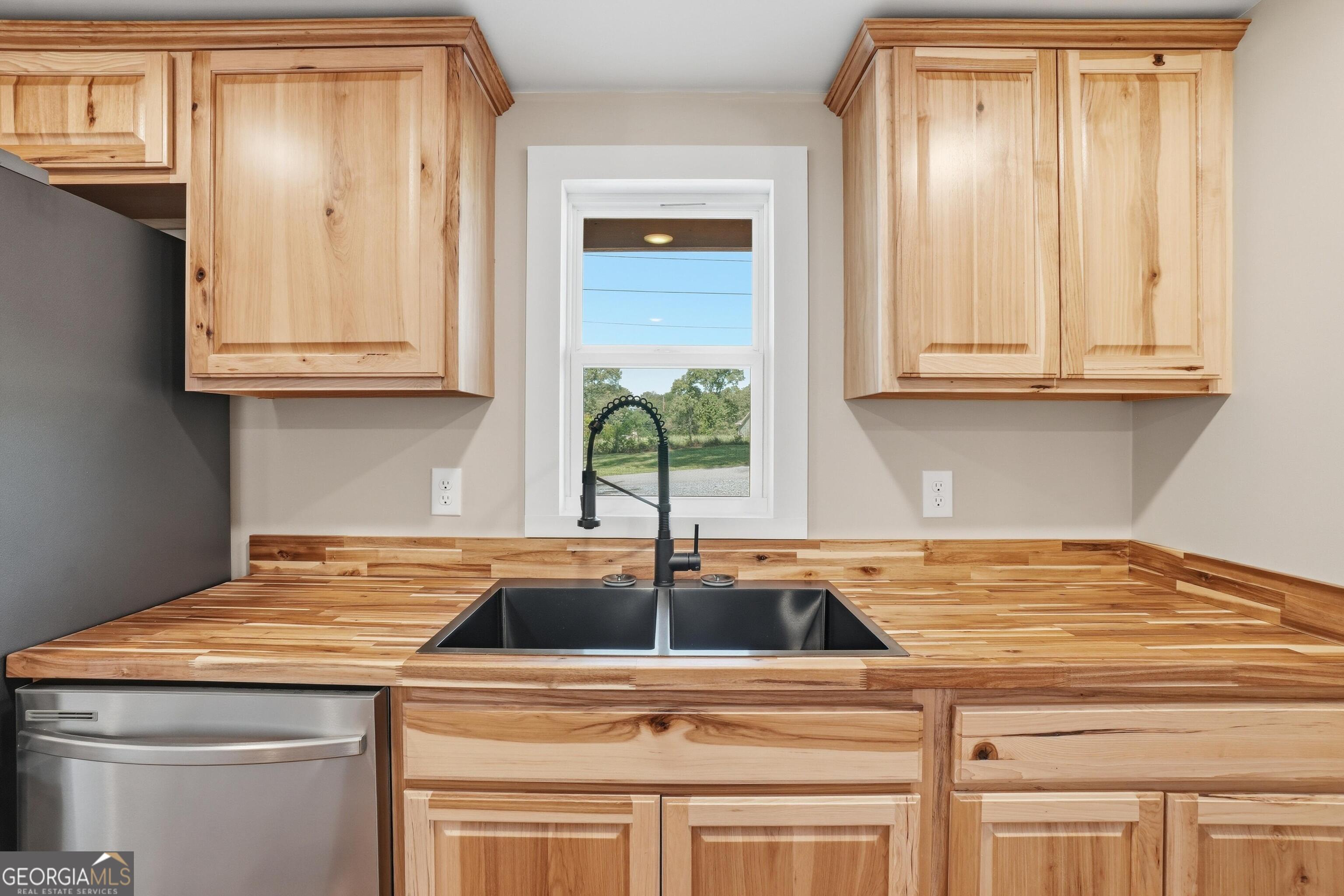 93 Garrett Road Rockmart, GA 30153 - Photo 12 of 29