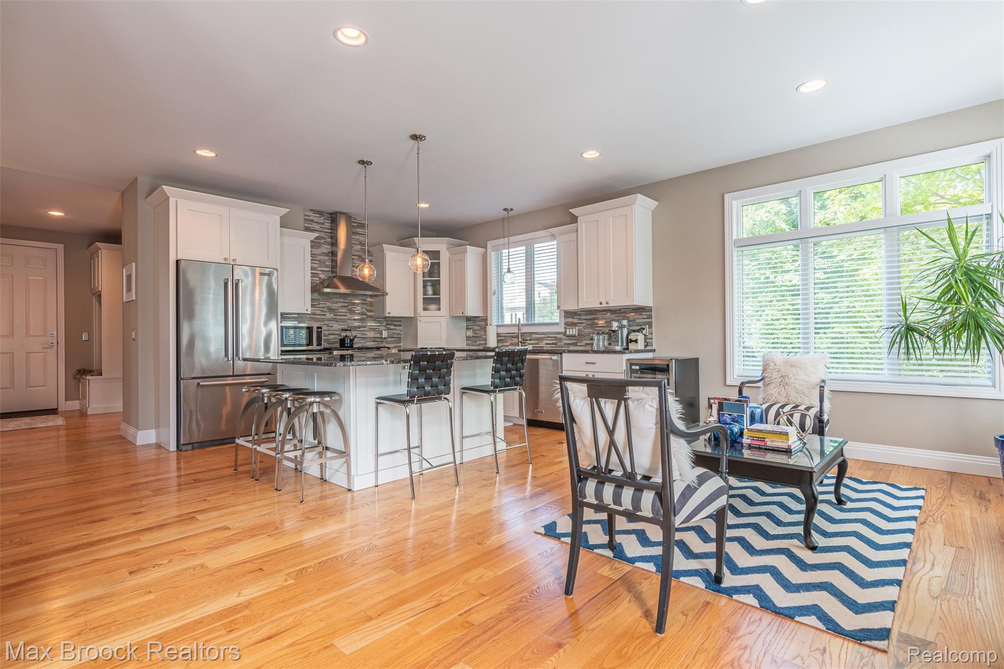 4195 Derry Court Rochester, MI 48306 - Photo 39 of 70 4195 Derry Ct-38.JPG