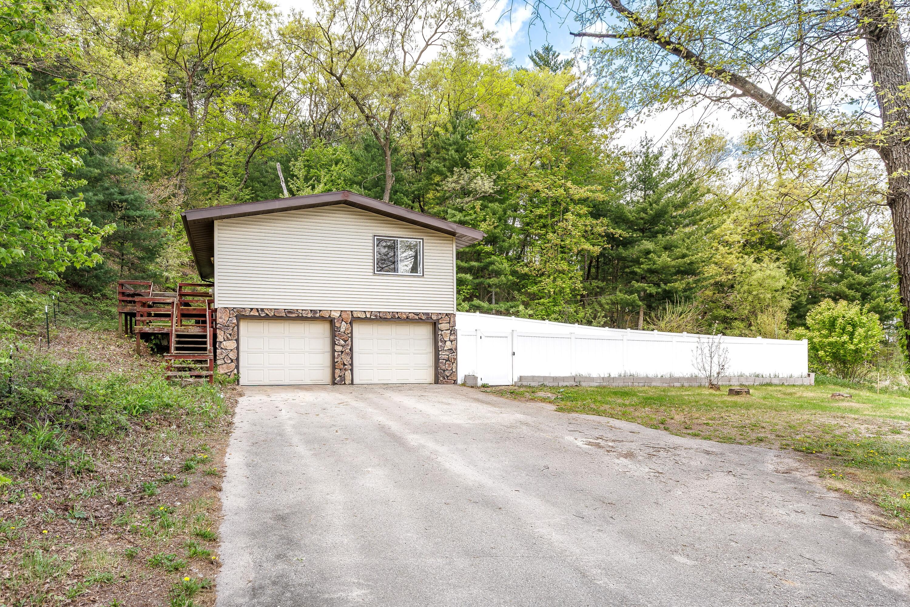 16237 Huckleberry Road Oakdale, WI 54618 - Photo 2 of 28 2