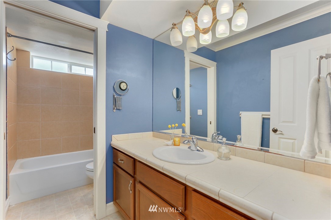 2607 Shannon Point Road Anacortes, WA 98221 - Photo 19 of 25 Gallery Image 19