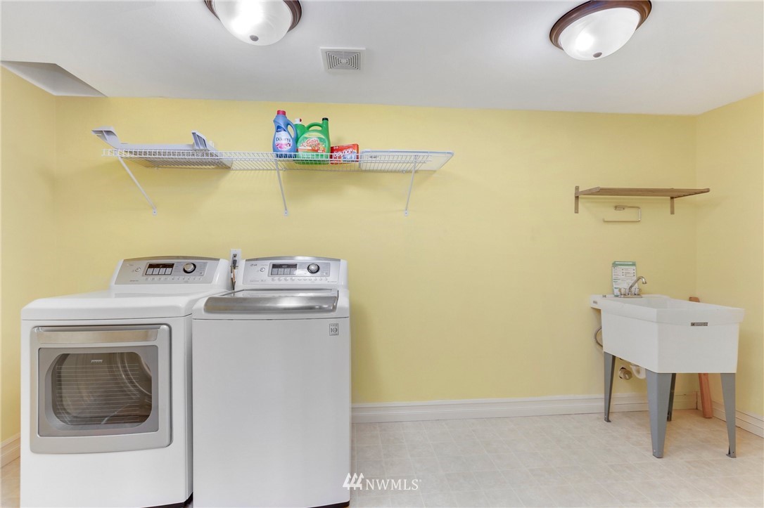 2607 Shannon Point Road Anacortes, WA 98221 - Photo 21 of 25 Gallery Image 21